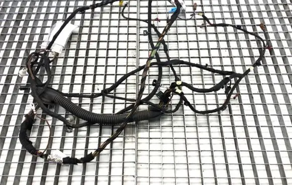 Mercedes-Benz GLK (X204) Tailgate/trunk wiring harness A2045402132