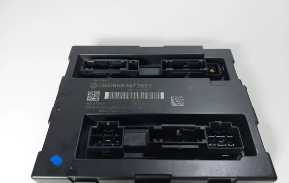 Audi A5 8T 8F Comfort/convenience module 8K0907289C