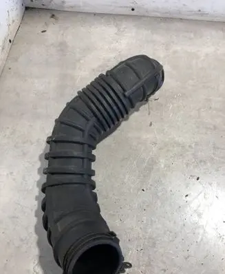 Hyundai i40 Air intake hose/pipe 281303Z300