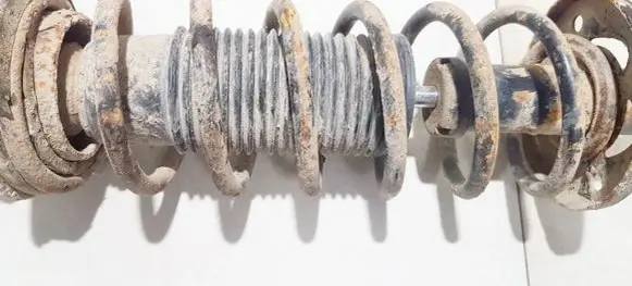 Volkswagen Golf III Rear coil spring