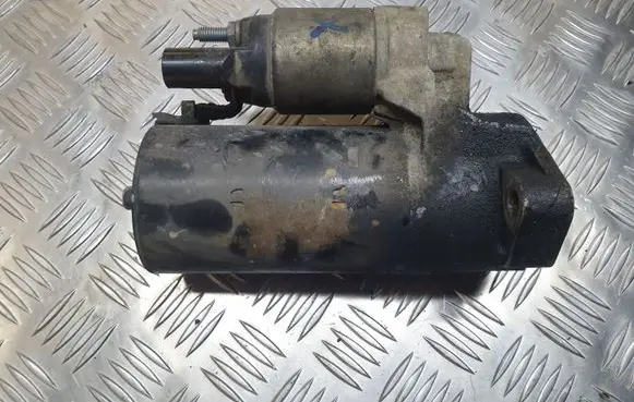 Audi Q7 4L Starter motor 1005631451