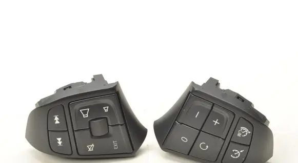 Volvo S60 Steering wheel buttons/switches 31334462