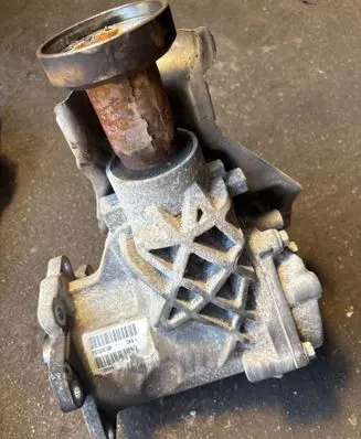 Volvo XC60 Gearbox transfer box case 31325104