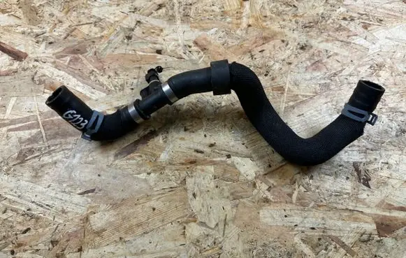 Audi e-tron Engine coolant pipe/hose 4KE145053AE