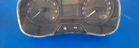 Skoda Roomster (5J) Speedometer (instrument cluster) 5j0920800E