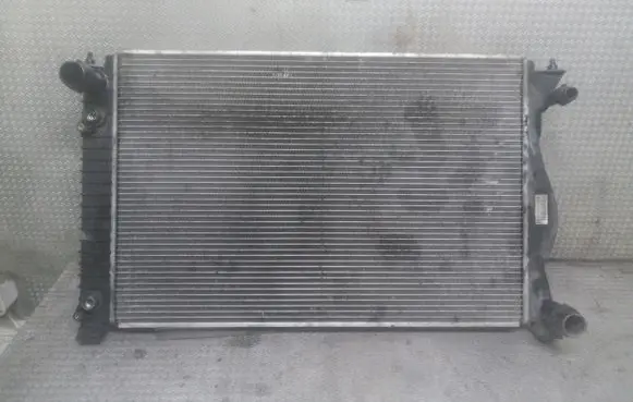 Audi A6 S6 C6 4F Coolant radiator 4F0121251M