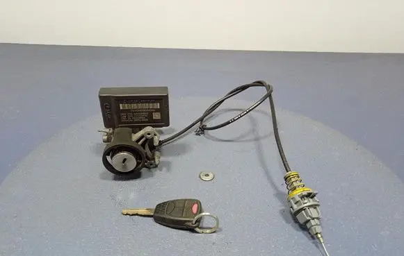 Jeep Grand Cherokee (WK) Ignition lock 04685719AB