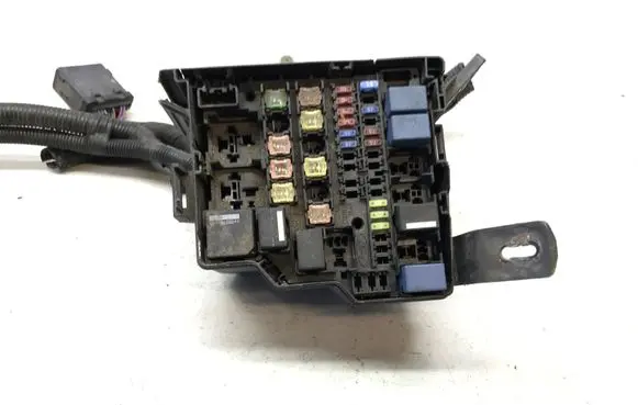Ford Fiesta Fuse box set 8V5114B144BA K5255