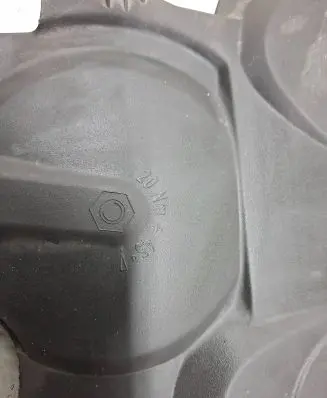 Volkswagen PASSAT B6 Timing belt guard (cover) 03G109107A