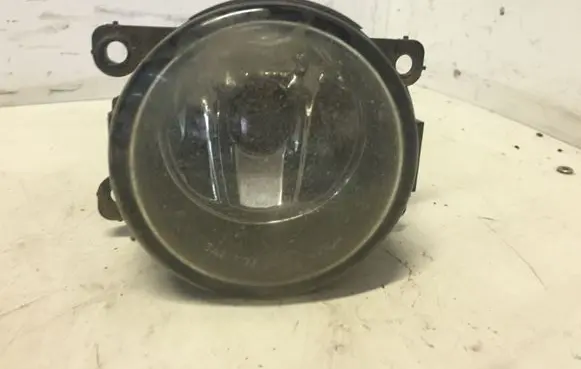 Renault Scenic II - Grand scenic II Front fog light 8200074008