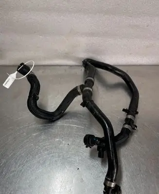 Renault Master IV Engine coolant pipe/hose