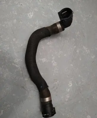 Peugeot 208 Engine coolant pipe/hose 860
