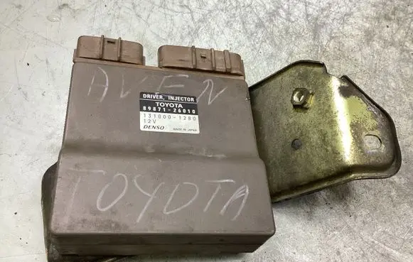 Toyota Avensis Verso Fuel injection control unit/module 8987126010 1310001280