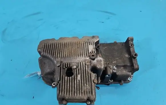 Oil sump