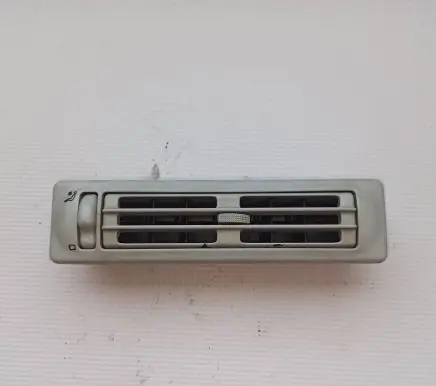 Volkswagen Transporter - Caravelle T4 Air vent grill in roof 703820983
