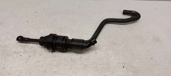 Mitsubishi Outlander Clutch master cylinder 