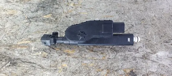 Volvo S80 Headlight washer spray nozzle 30663580