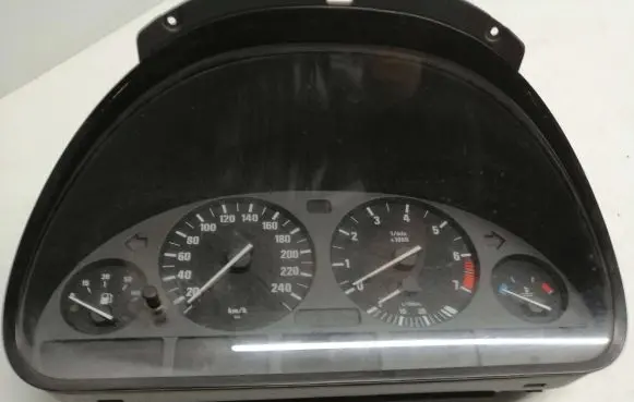BMW 5 E39 Speedometer (instrument cluster) 87001374 87001313
