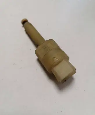 Audi A6 S6 C4 4A Brake pedal sensor switch 4A0945515A