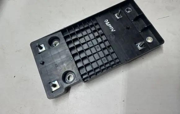 Ford Mondeo MK IV Battery tray 7G917C280AB