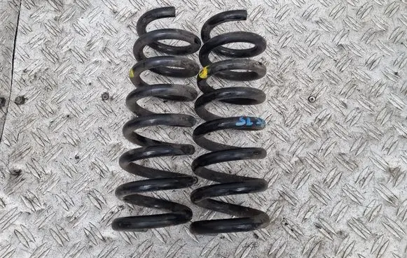 Mercedes-Benz C W204 Rear coil spring