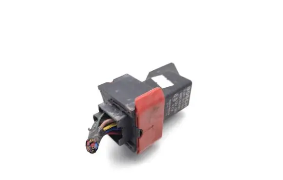Isuzu D-Max Glow plug pre-heat relay 8981764740 0281003059