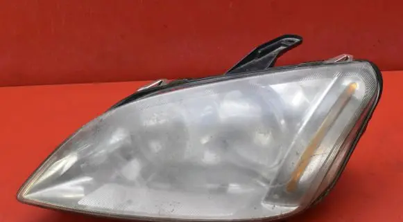 Ford Focus C-MAX Headlight/headlamp
