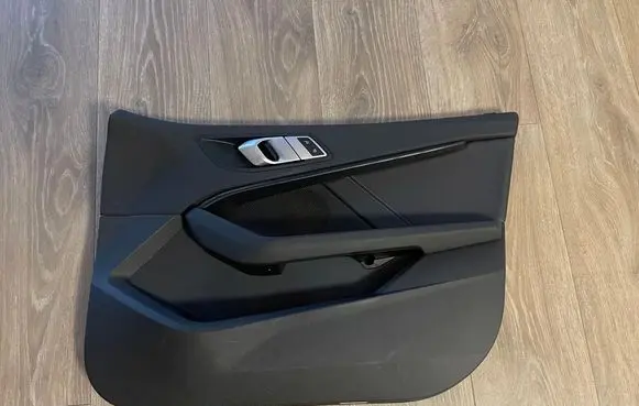 BMW 2 F44 Front door card panel trim 10628510