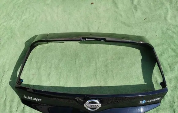 Nissan Leaf II (ZE1) Tailgate/trunk spoiler 960325SK0A