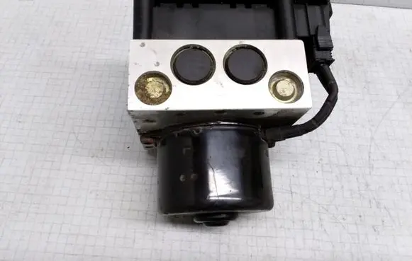 Volkswagen Golf IV ABS Pump 1J0907379G 10094903403 1J0614117C