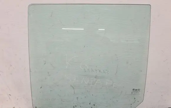 Hyundai Santa Fe Rear door window glass