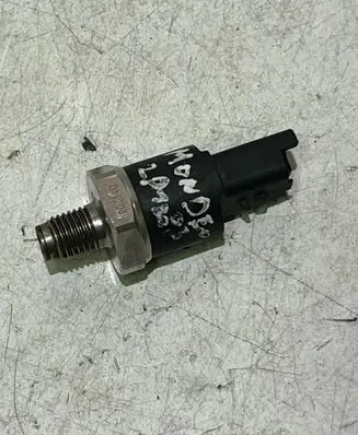 Fuel pressure sensor