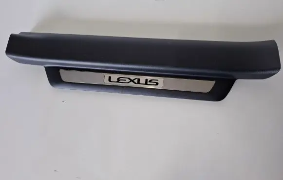 Lexus RX 450H Side skirt front trim 6791048060