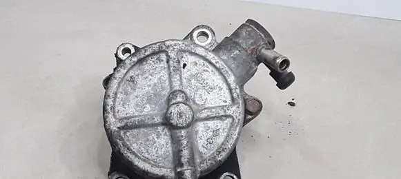 Nissan Almera Tino Vacuum pump 14650AD200