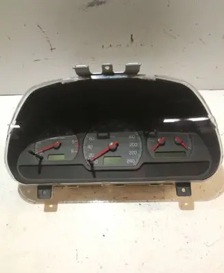Volvo S40, V40 Speedometer (instrument cluster) 30889706