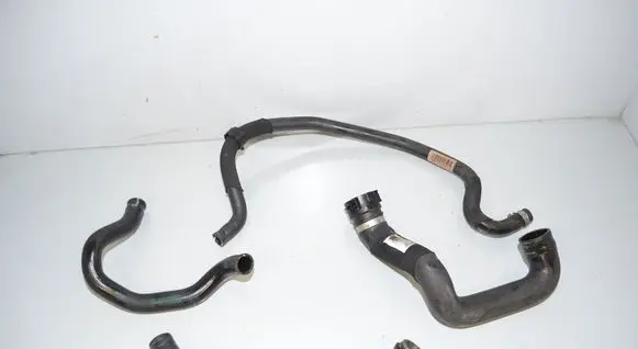 BMW 5 F10 F11 Engine coolant pipe/hose 7580969 7583880 6799934