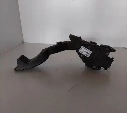 Renault Laguna II Accelerator throttle pedal 8200002904 6PV00811900