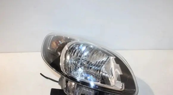 Renault Kangoo II Headlight/headlamp 260104931R 260104931 10017843