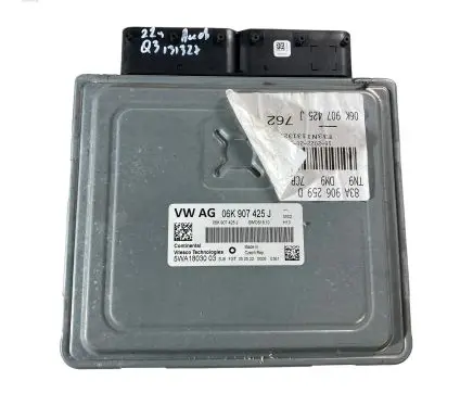 Audi Q3 F3 Engine control unit/module 83A906259D 06K907425J 5WA18030