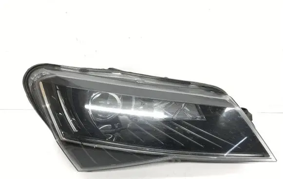 Skoda Superb B8 (3V) Headlight/headlamp 3V1941016A 1ZS01193922