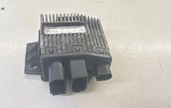 Volkswagen Transporter - Caravelle T5 Fan control module 3B0919506 898999000