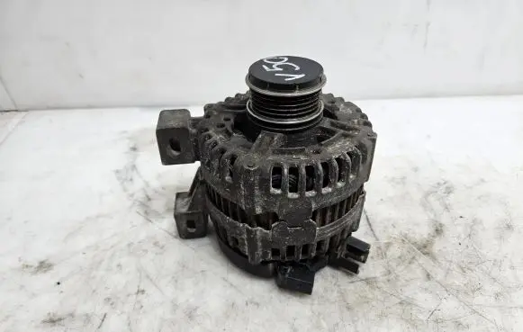 Volvo V50 Generator/alternator 30773111