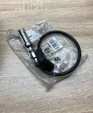 Volkswagen Golf IV Ignition plug leads 06A905430T 06A035255C