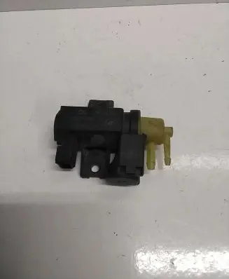 Renault Megane III Turbo solenoid valve 8200790180 14T057 70181405