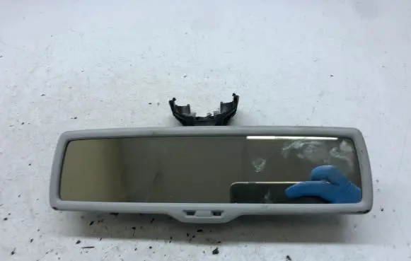 Volkswagen Tiguan Rear view mirror (interior) 1K0857511 E11026141