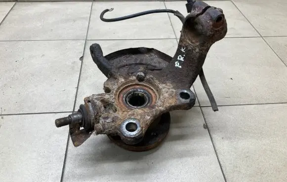 Ford Galaxy Front wheel hub spindle knuckle