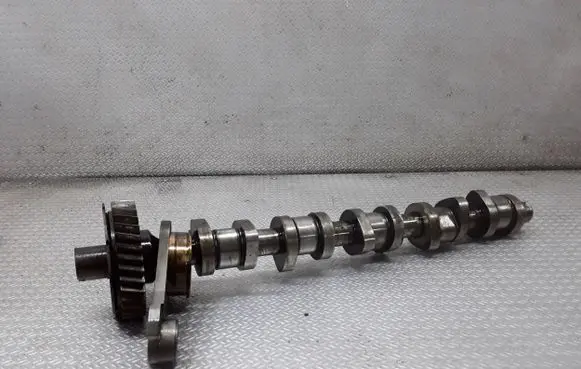 Volkswagen Touareg I Camshaft 070109227B