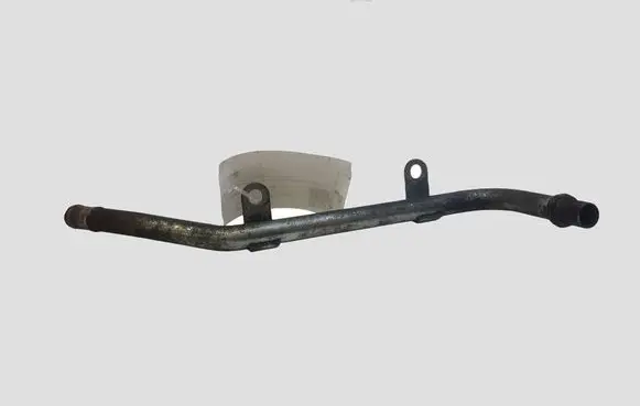 Toyota Auris 150 Engine coolant pipe/hose