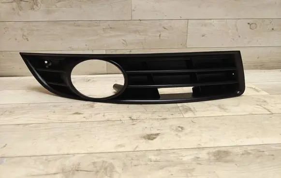 Volkswagen PASSAT B6 Front fog light trim/grill 05322452