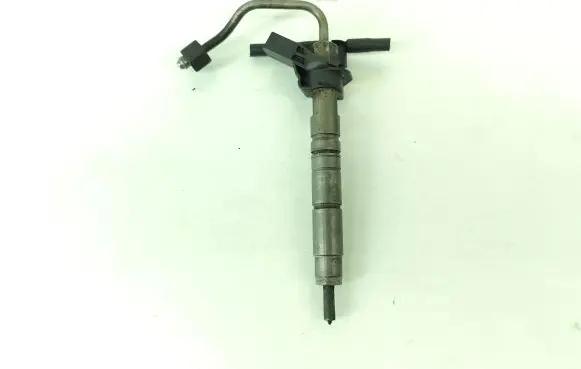 Mercedes-Benz GLK (X204) Fuel injector A6420701187 130508